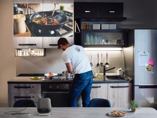 GPG-25-PRJ-M1 Max-Scenario Photo-Kitchen_pc