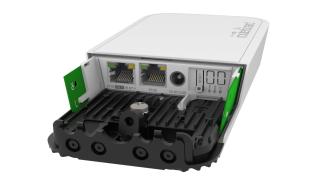 Mikrotik Access Point wAP ac LTE6 kit - 802.11ac 2.4, 5GHz AP cat6 LTE modem PoE in 802.3af, at [RBWAPGR-5HACD2HND&R11E-LTE6]
