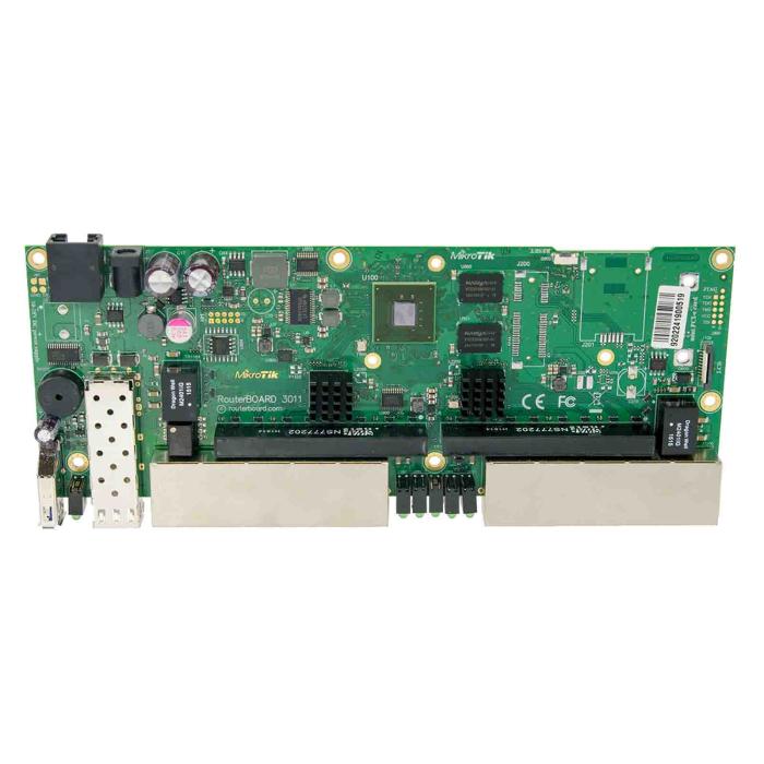 MikroTik RouterBOARD dual-core 1.4GHz CPU, 1GB RAM, 10x LAN, 1x SFP, 1x USB 3.0, vč. L5 licence [RB3011UiAS-RM]