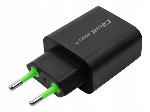 Qoltec Uniwersalna ładowarka sieciowa 230V (Quick Charge) / USB-C PD (5V/3A, 9V/2A, 12V/1.5A) USB-A QC 3.0 (5V/3A, 9V/2A, 12V/1.5A) (18W) [51713]