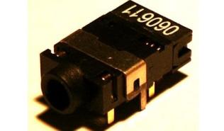 Gniazdo słuchawkowe 02