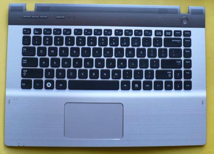 Klawiatura do notebooka Samsung topcase palmrest touchpad SAMSUNG QX410 QX411 QX412 Q430 [K365]