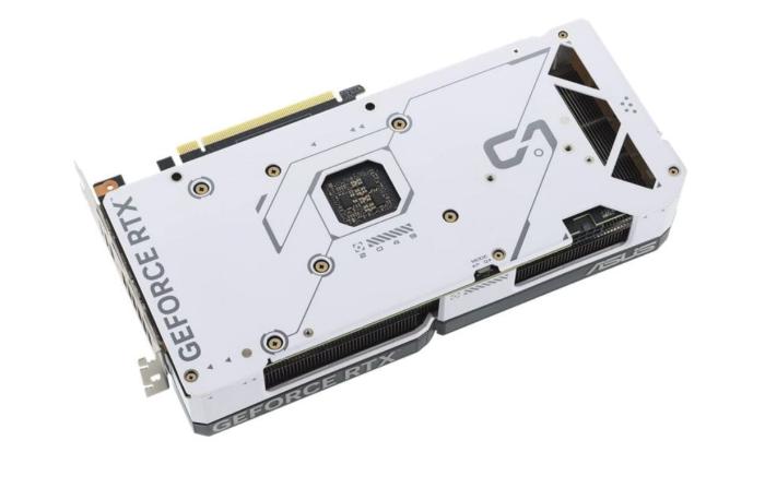 GeForce PCI-E RTX4070 Super Asus 12GB GDDR6X Dual OC White [DUAL-RTX4070S-O12G-WHITE] (1xHDMI 2.1, 3xDP 1.4a) (192-bit, PCI-E 4.0)