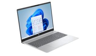 HP OmniBook 5 16 [CX4R7EA] 6-Core AMD Ryzen 5 8540U /16 1920x1200 matowa IPS 300nits / 16GB LPDDR5 / 512GB / AMD Radeon 740M / pk białe / 59Wh / 1.77kg / brak systemu (srebrny)