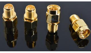 Konwerter (adapter) SMA wtyk męski (Pin) / RP-SMA wtyk żeński (Pin) [ZN0149]