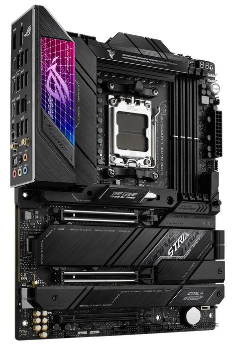 Asus ROG STRIX X670E-E GAMING WIFI (AMD X670) [AM5, 4xDDR5 do 8000MHz, (HDMI 2.1, DP 1.4) (4xM.2, 2xPCIe 5.0 x16, 1xPCIe 4.0 x16 (x4)), WiFi 6E, BT 5.2, ATX]