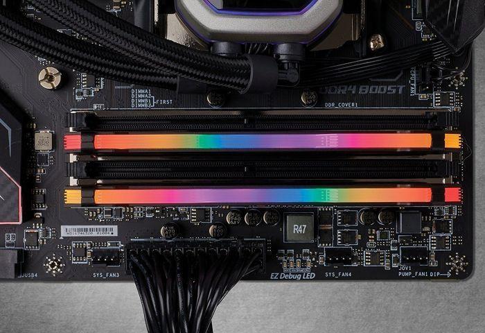 DDR4 16GB (2x8GB) 2666 MHz Corsair Vengeance RGB PRO CL16 Black [CMW16GX4M2A2666C16]